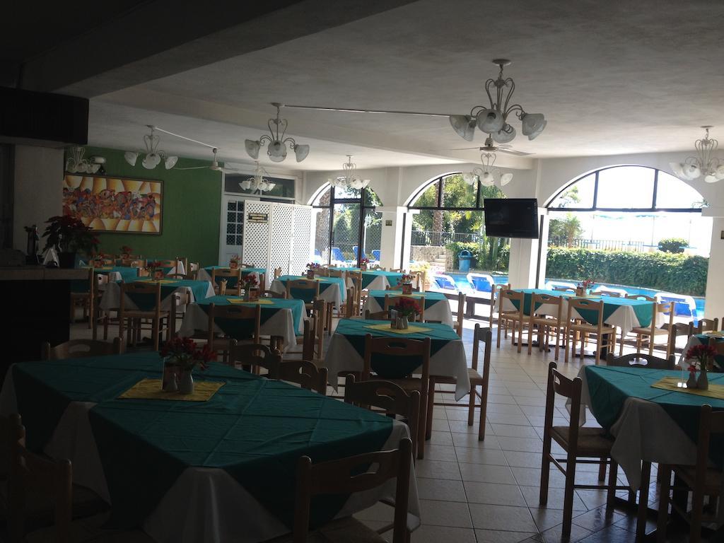 Hotel La Riviera De Atitlan Panajachel Kültér fotó