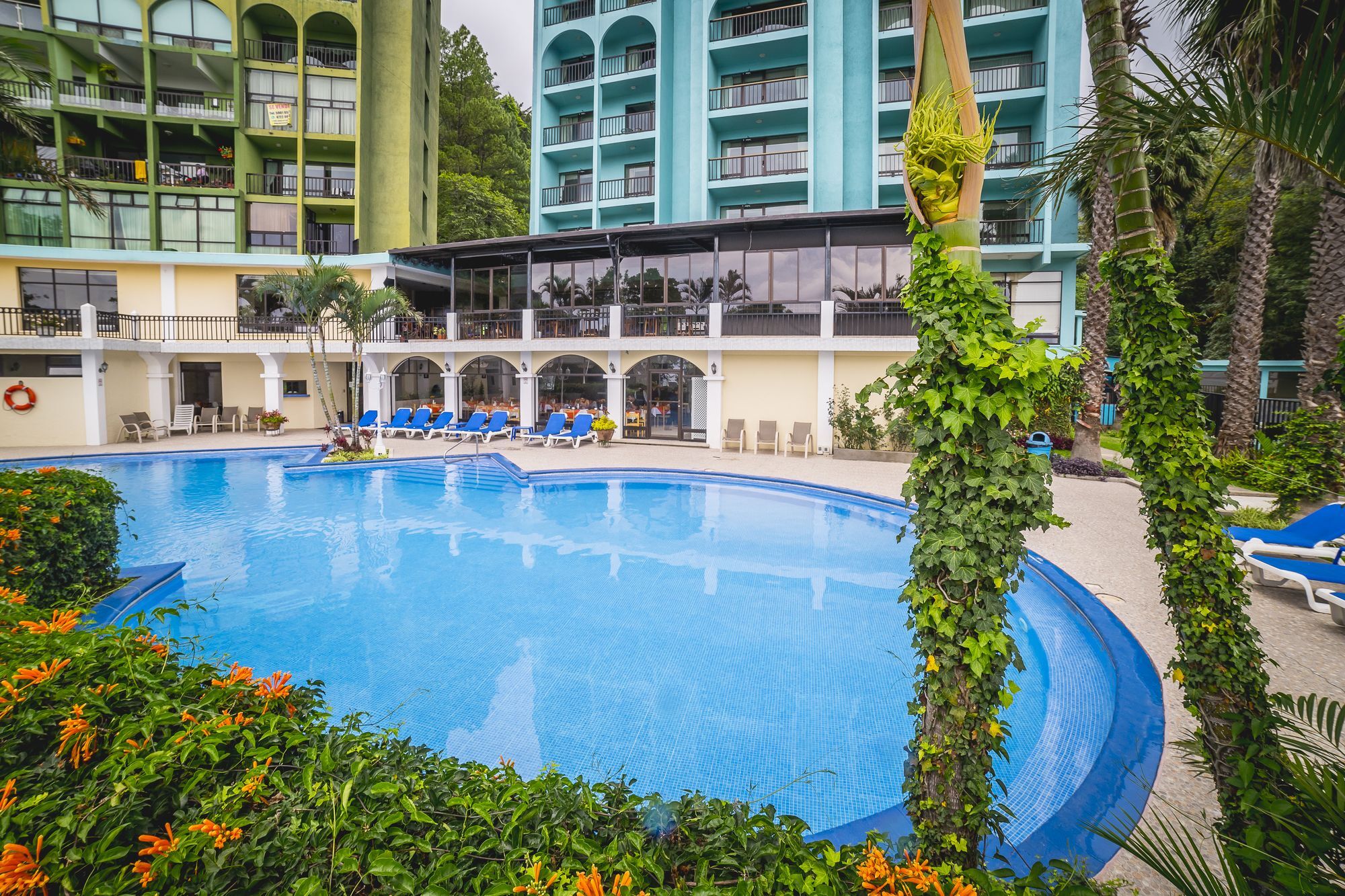 Hotel La Riviera De Atitlan Panajachel Kültér fotó